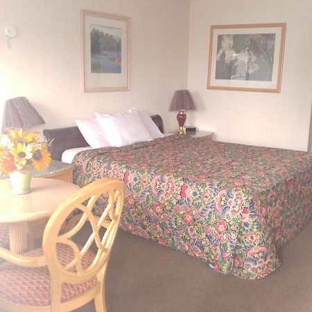 Parkway Inn Фресно Екстер'єр фото
