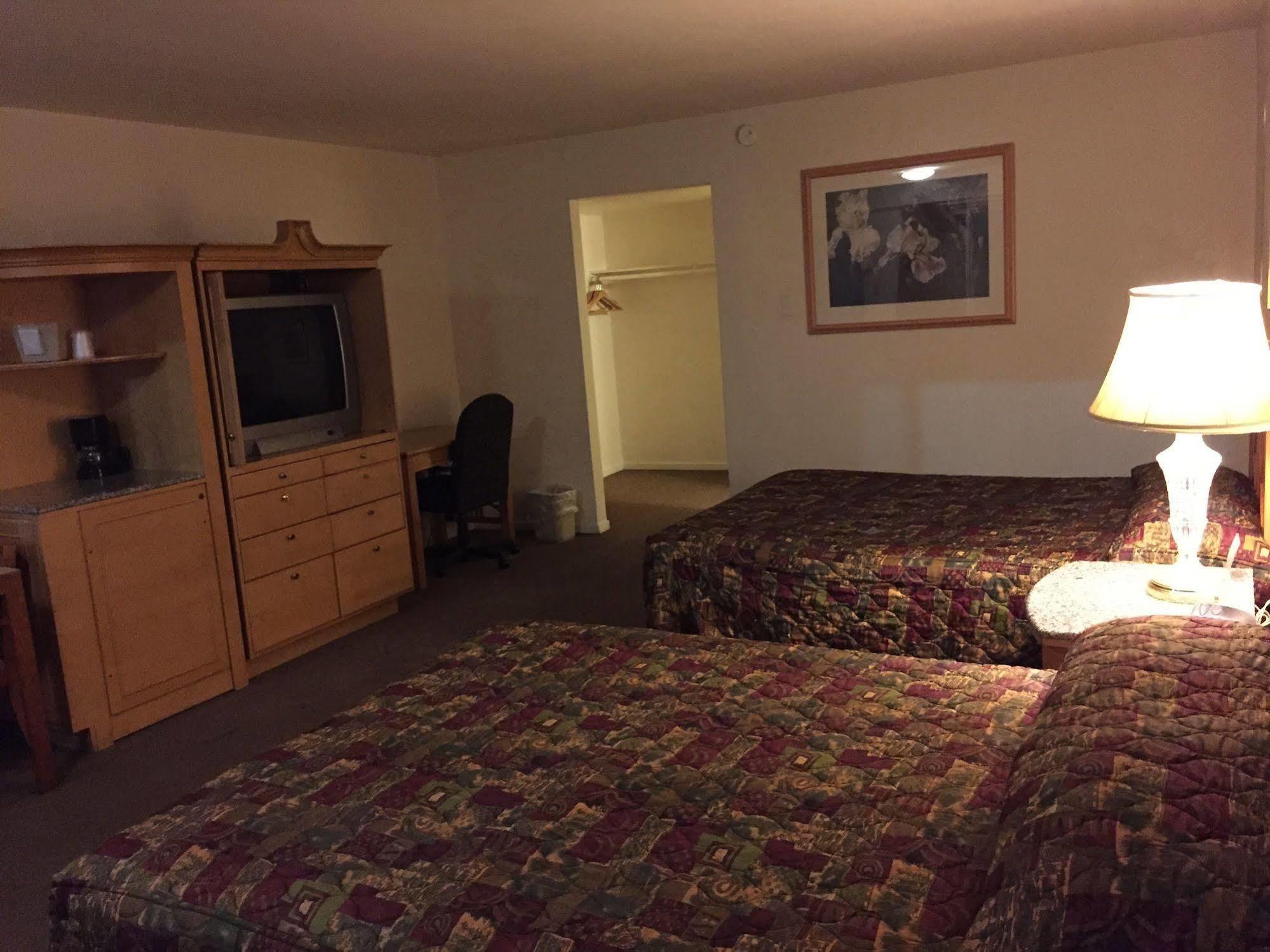 Parkway Inn Фресно Екстер'єр фото