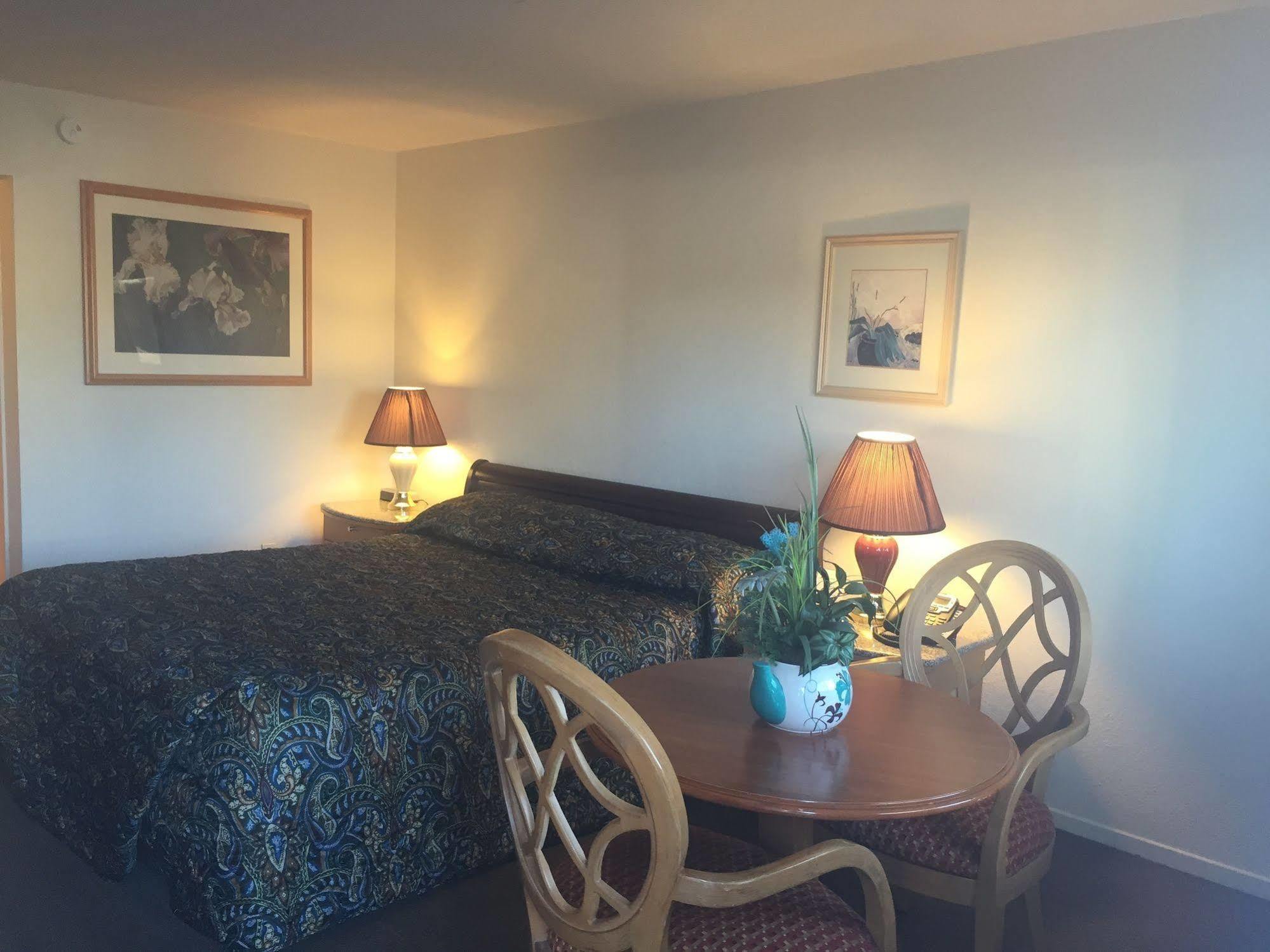 Parkway Inn Фресно Екстер'єр фото