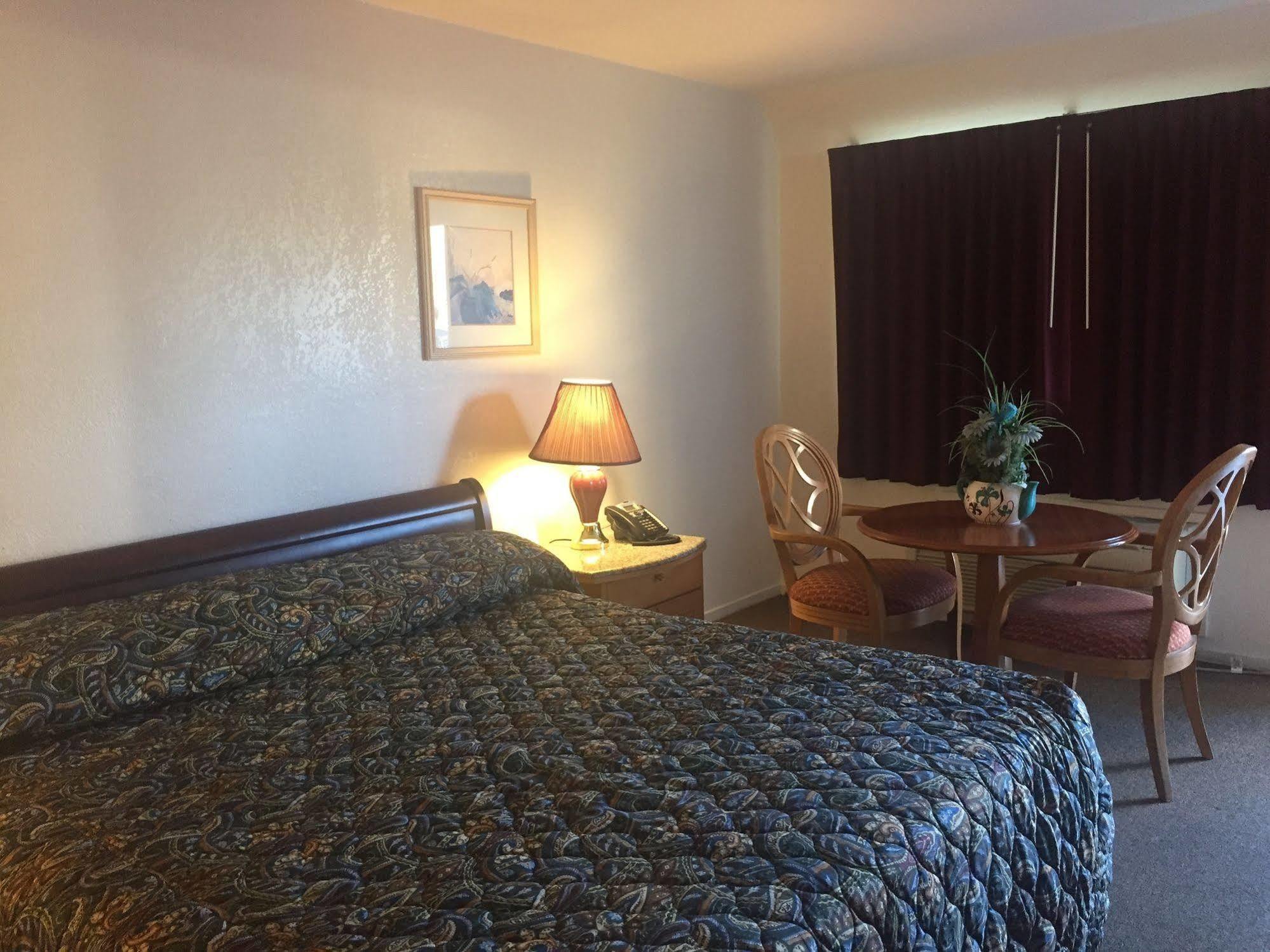 Parkway Inn Фресно Екстер'єр фото
